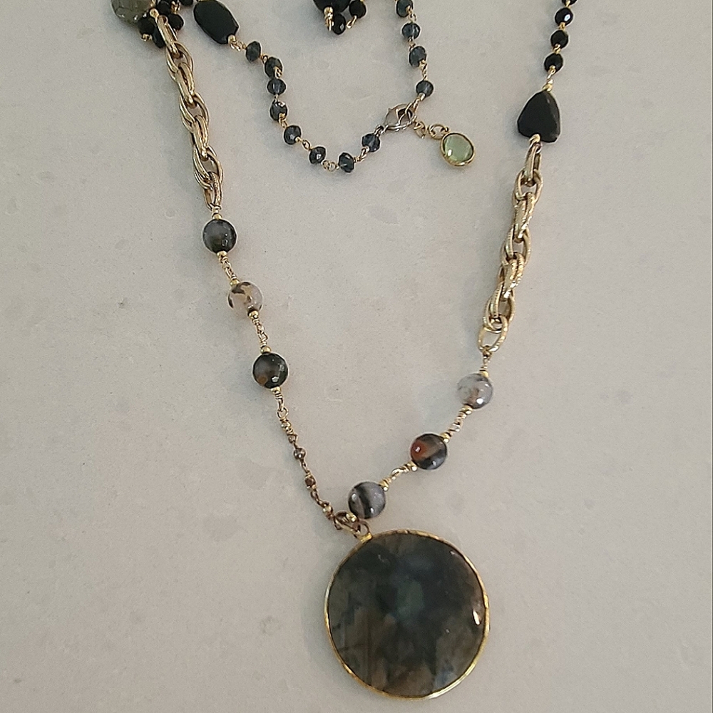Necklace - Picture 4 of 4